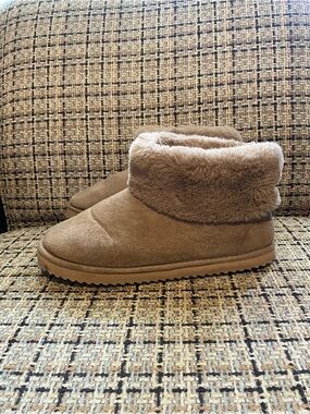 Kooba Brown Slip-On Shoes